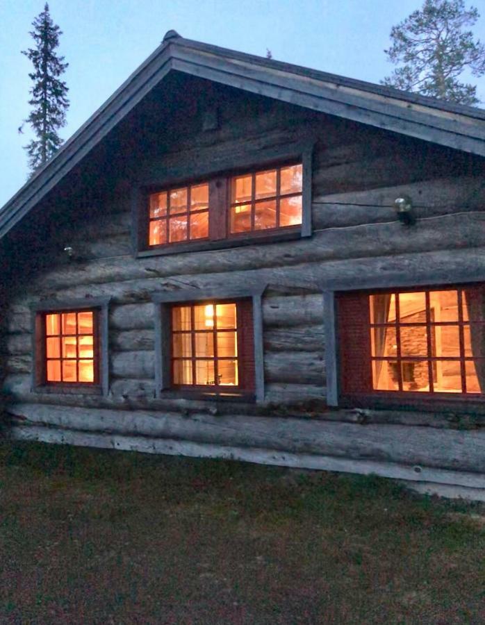 Karhuntaehti Villa *